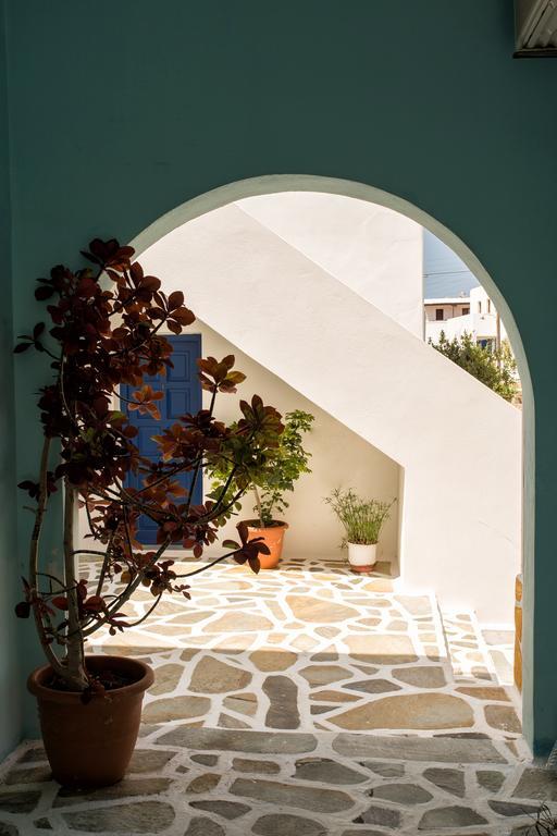 Theologos Place Antiparos Exterior photo