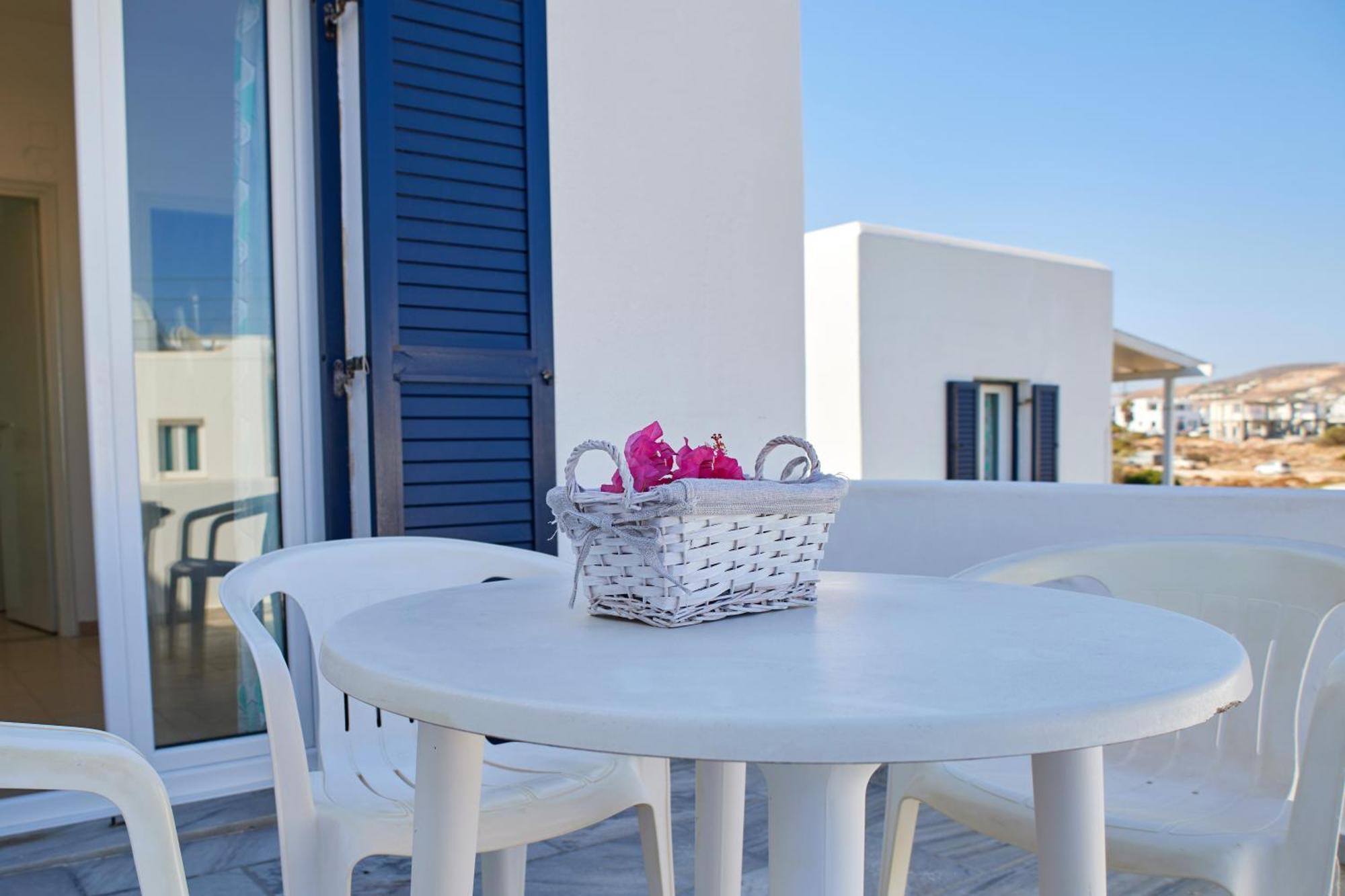 Theologos Place Hotel Antiparos Exterior photo