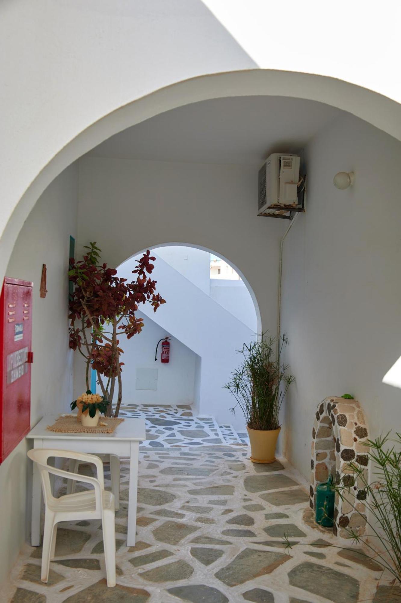 Theologos Place Hotel Antiparos Exterior photo