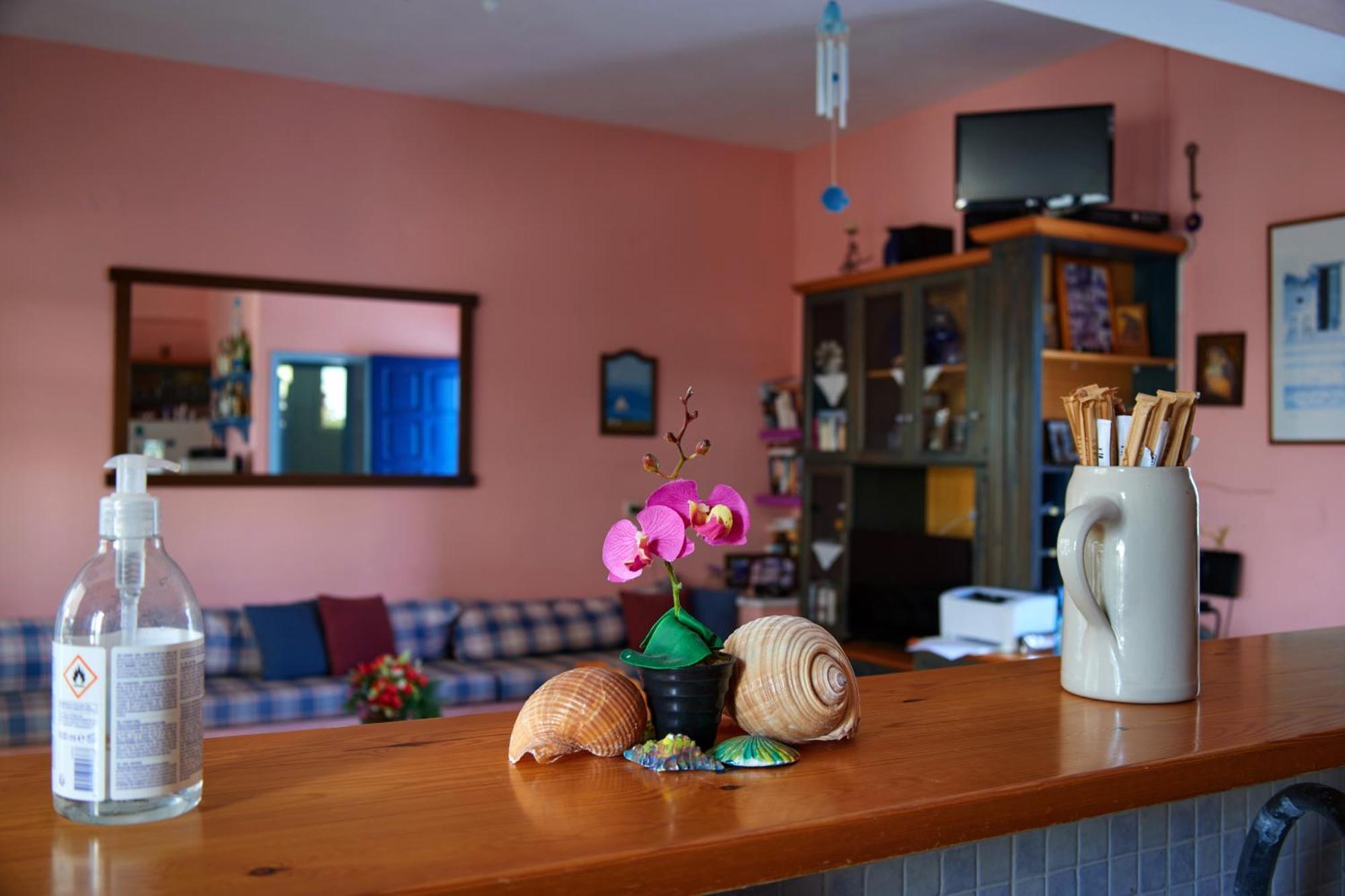 Theologos Place Antiparos Exterior photo