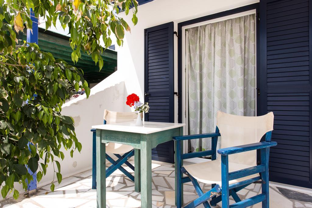 Theologos Place Hotel Antiparos Room photo